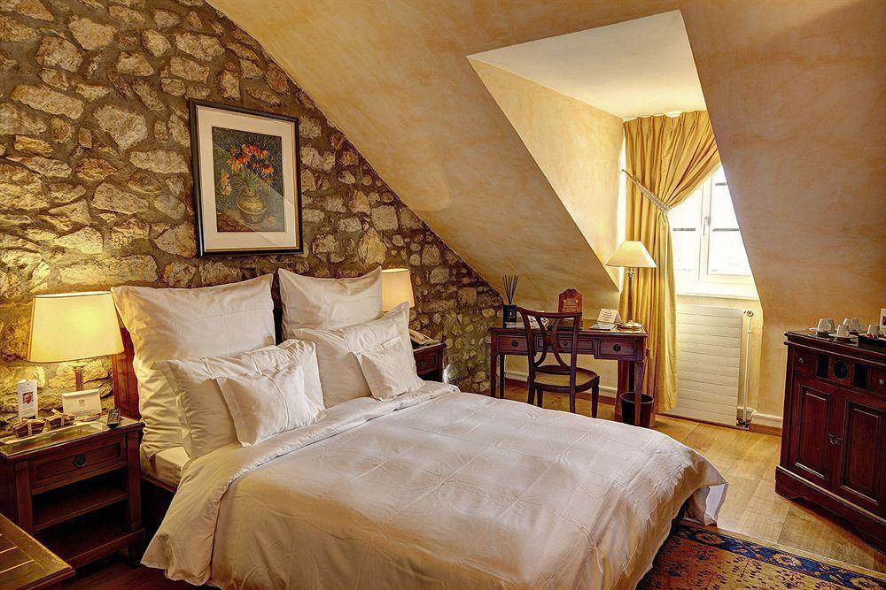โดเมน เดอ ชาโตวิเยอ Hotel Peney Dessus ภายนอก รูปภาพ