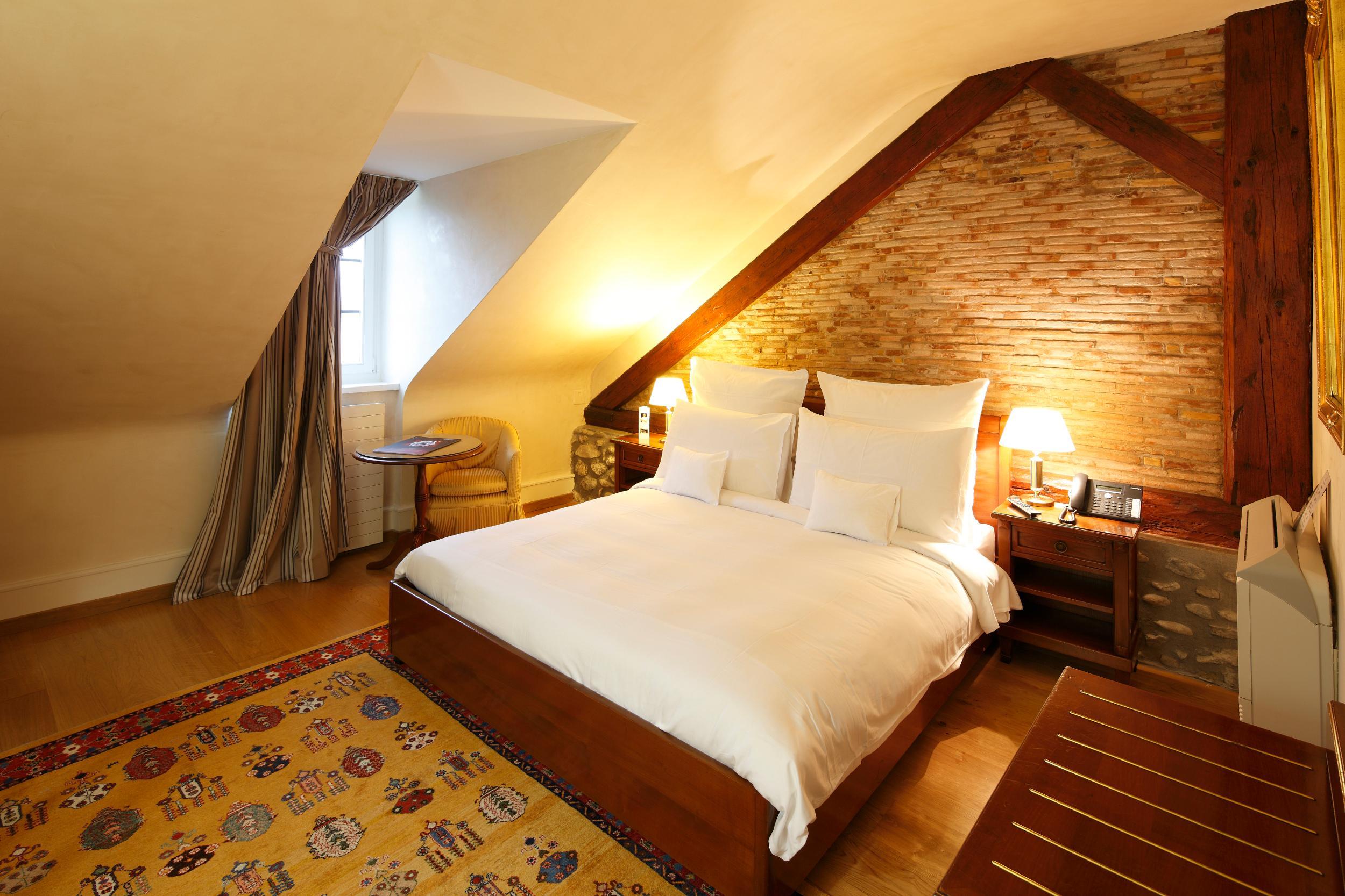 โดเมน เดอ ชาโตวิเยอ Hotel Peney Dessus ภายนอก รูปภาพ