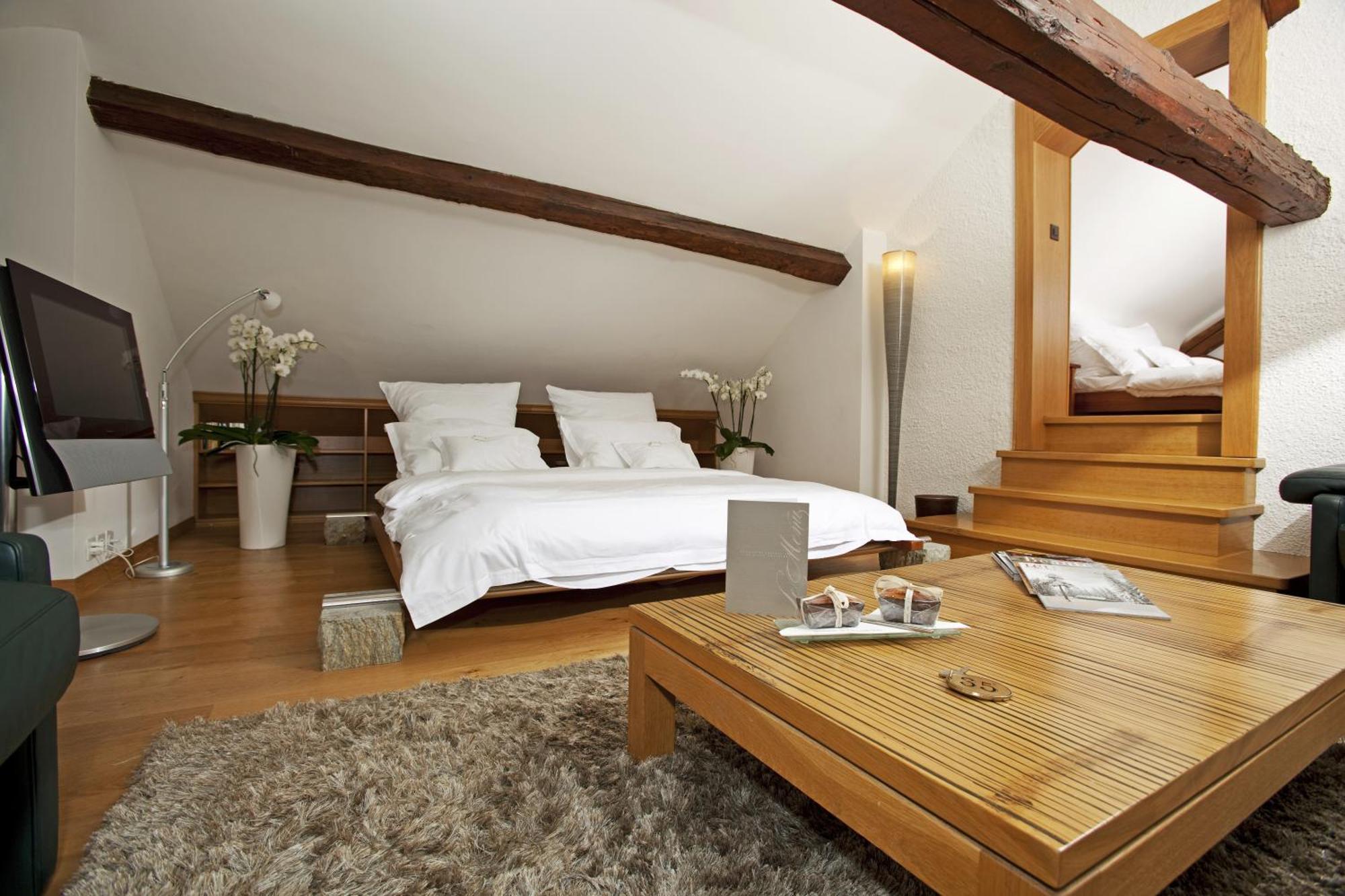 โดเมน เดอ ชาโตวิเยอ Hotel Peney Dessus ภายนอก รูปภาพ
